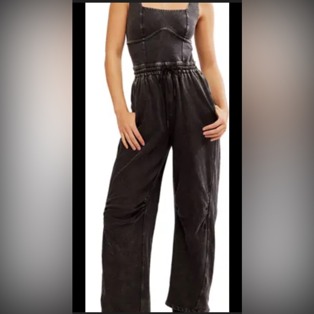 Free People Black Wide-Leg Drawstring Jumpsuit worn once LIKE NEW